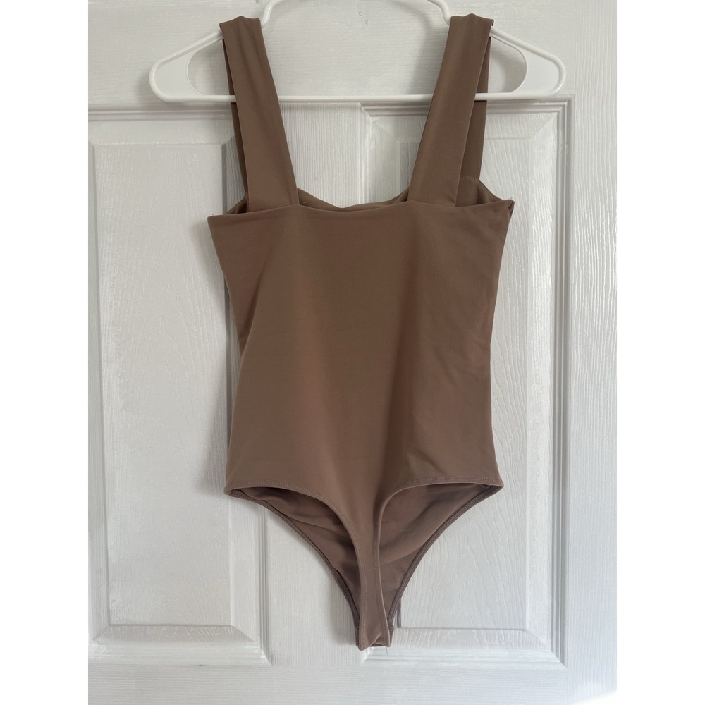 Abercrombie & Fitch Square Neck Sleeveless Soft Brown Thong Bodysuit Size XS - Picture 3 of 7